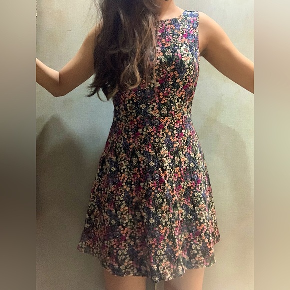 Forever 21 Dresses & Skirts - floral forever21 dress